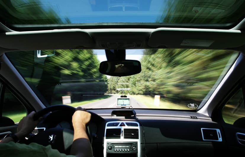 GPS Tracker : Top 10 Best Devices to Track Location