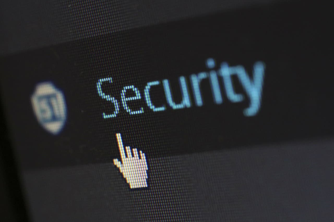 Best Internet Security Software in 2025: Complete Protection Guide