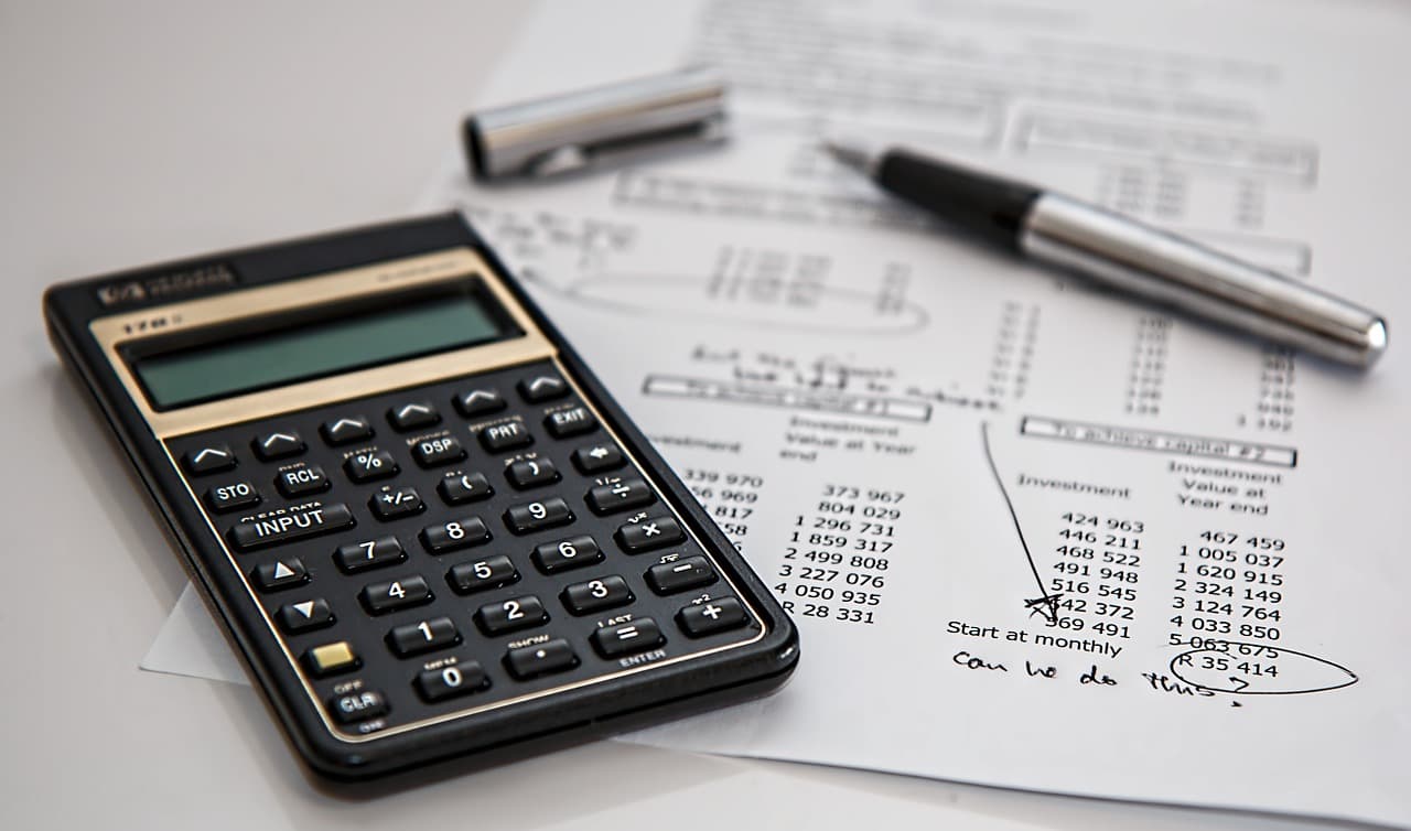 5 Reasons You Should Invest in Digital Real Estate