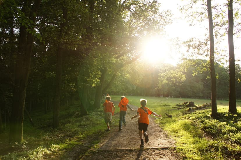 How to help children relax during a physical examination?