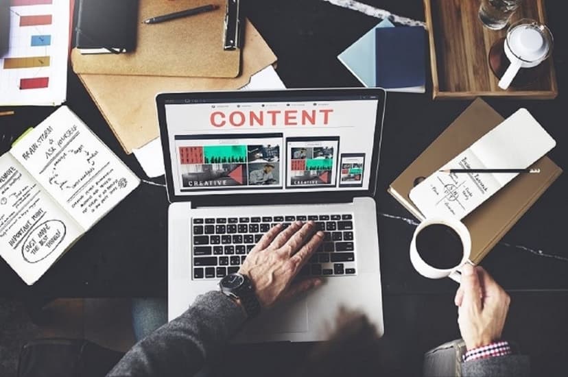 Few Essentials on How to Make Money Blogging