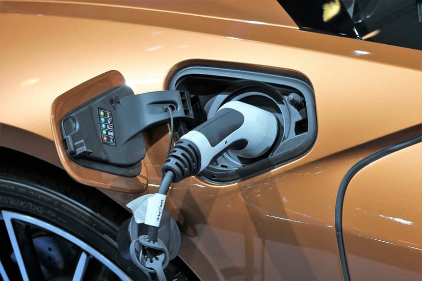 Best Technology in latest hybrid cars: