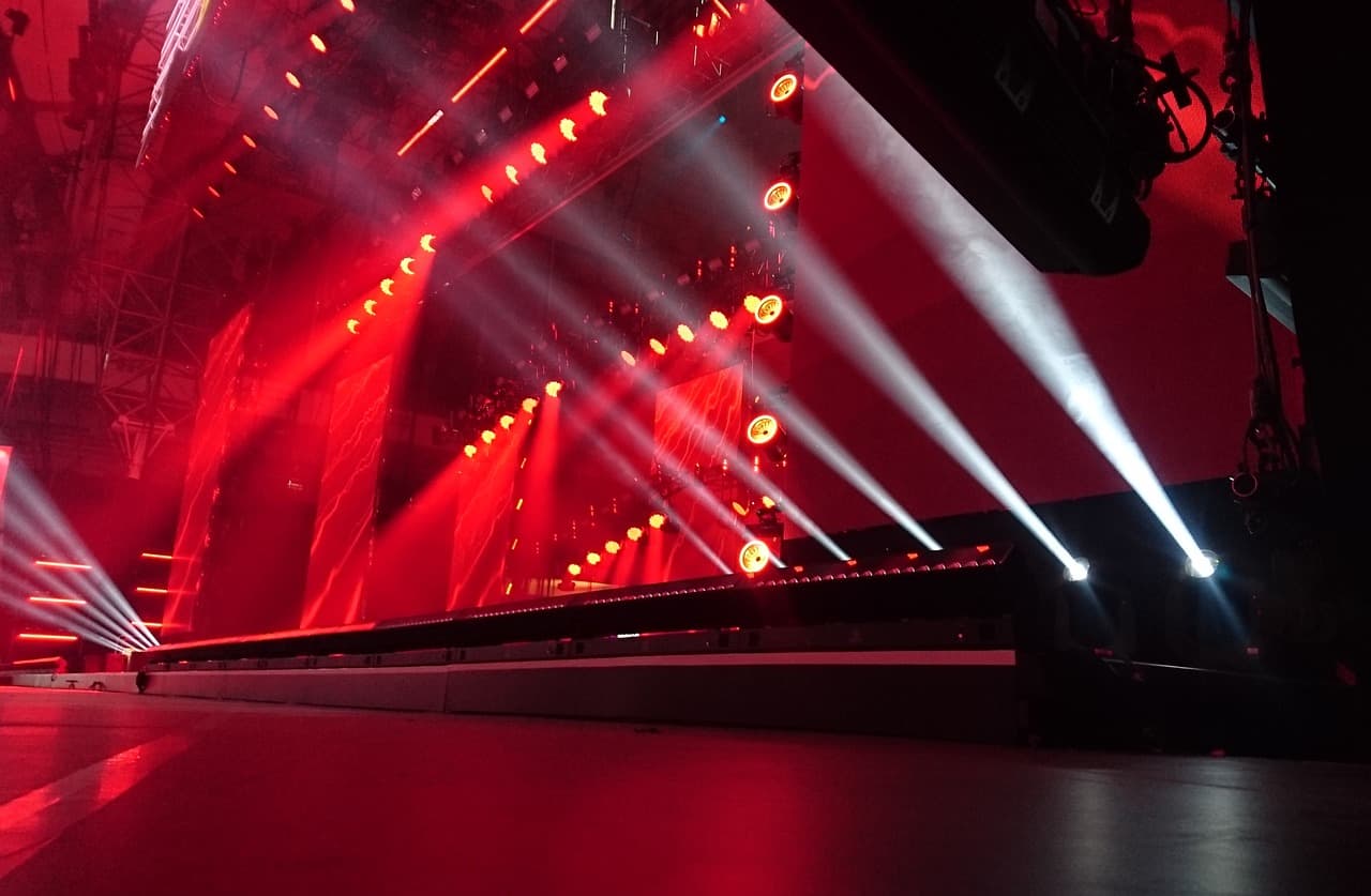 Your Essential Live-Stream Guide