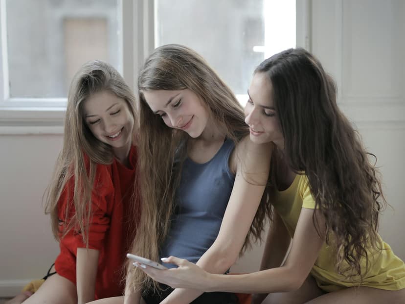 Best Online Chat Platforms 2025: A Safety-First Guide