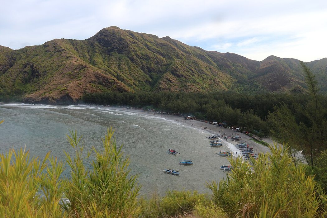 Anawangin Cove beach near Manila