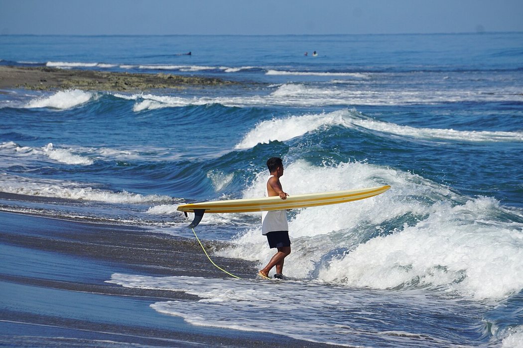La Union (San Juan) beach near Manila