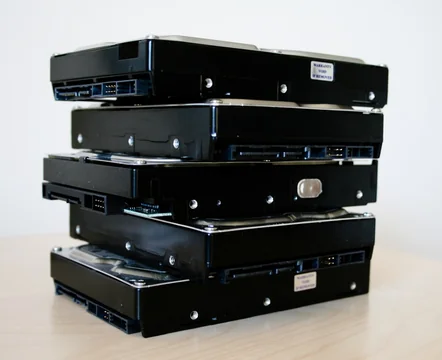 The Ultimate Guide to Online Backup Services: Protecting Your Digital Life in 2025