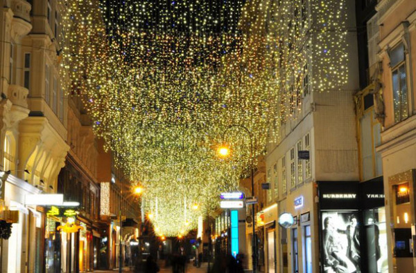 Christmas lights in Vienna