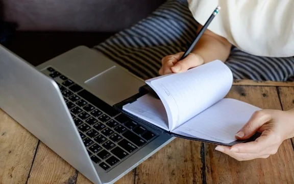 How to Become an Online Writer?