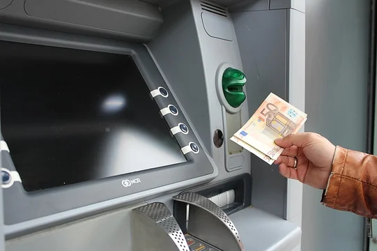 How to Save Your Money in the Age of ATM Fraud
