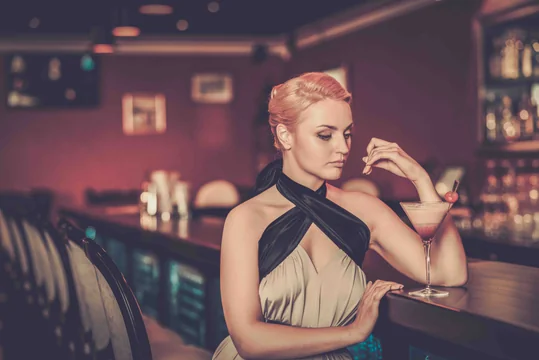 Should You Buy a Woman at a Bar a Drink?