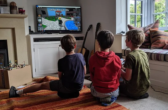 How to Hack Roblox Account? (Why You Shouldn't & How to Stay Safe)