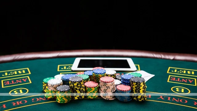 Strategy And Tips You Can Use When You Play Blackjack Online