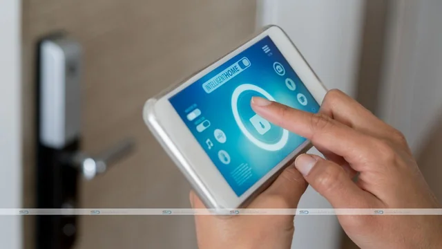 Home Security Apps For Android And iOS Users