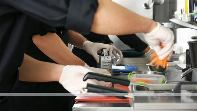 4 Helpful Products You Need in the Kitchen