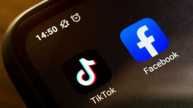 Facebook Changing Algorithm to Take on TikTok: Leaked Memo Reveals