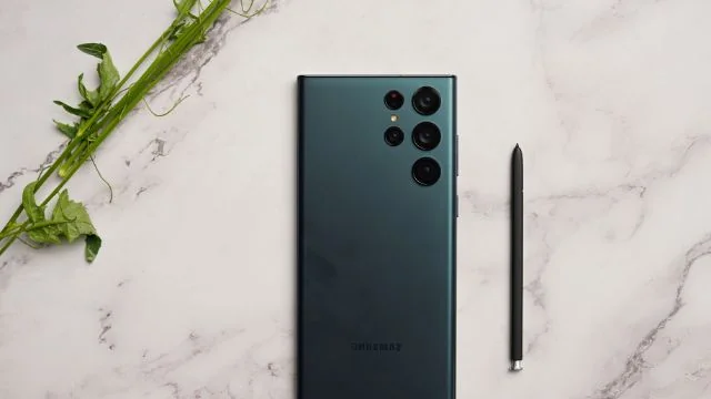 Samsung New Feature: Hide Photos during a Phone Repair