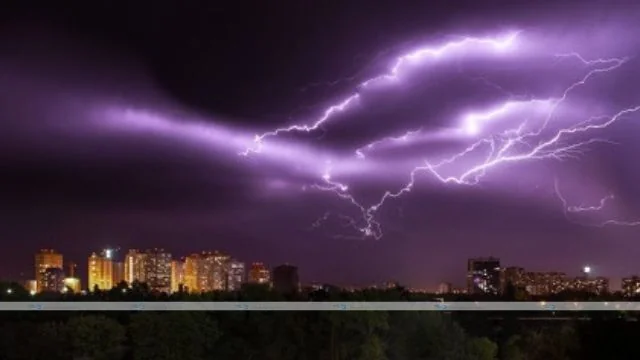 4 Tips for Preparing Your Tech for Severe Weather 