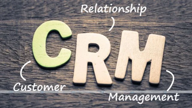 Advantages of WhatsApp CRM Integration and its features.