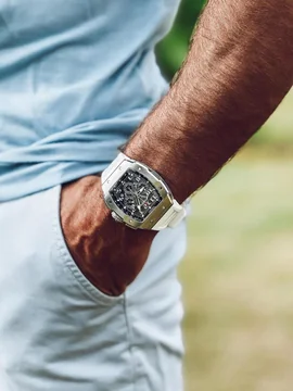 The Best Watches for Active Lifestyle, Working Out At Home, Or Travel