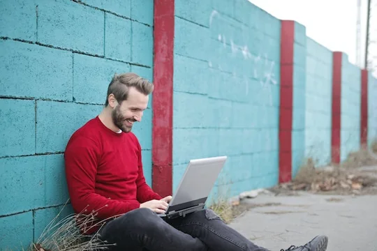 5 Online Dating Tips For Men Who Are Tired of Wasting Time