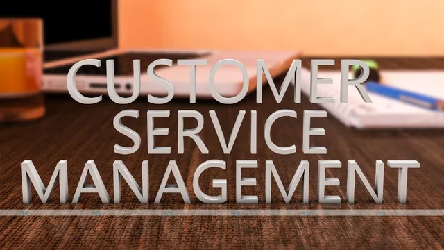 How Does ServiceNow Customer Service Management Balance People and Technology?