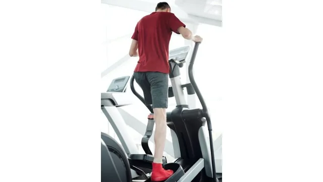 How To Find Activewear Manufacturers For Your Fitness Business