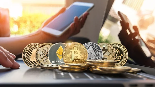 Top 5 Cryptocurrencies Used for Bet on Football