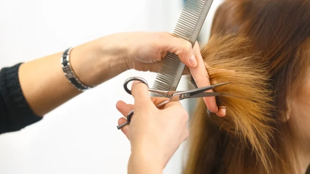 Be Your Own Hair Stylist: DIY Butterfly Haircut at Home Guide!