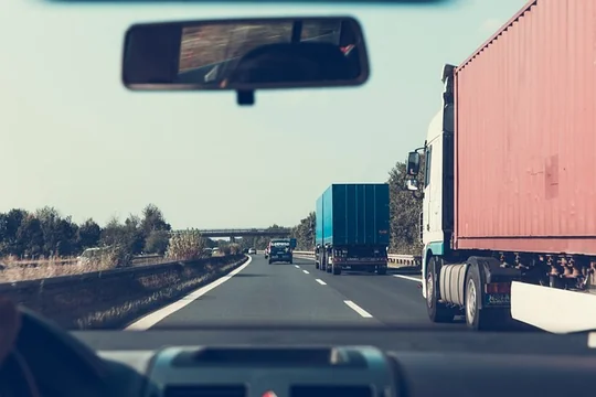 How Can a Lawyer Help With a Truck Accident Settlement?