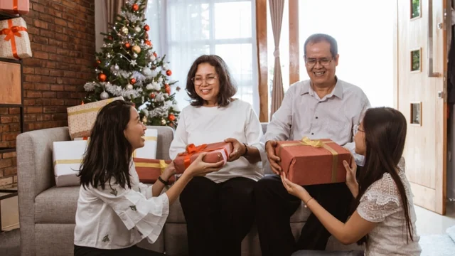 Gift-Giving Solved: 10 Amazing Ideas for Your Family Members