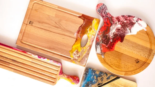 Crafting Enthusiasts Rejoice: Learn How to Use Self Modeling Resin with Ease!