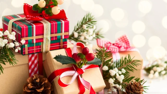 Gifting Bliss: Dive into the Top 12 Presents for the Homebody in Your Life!