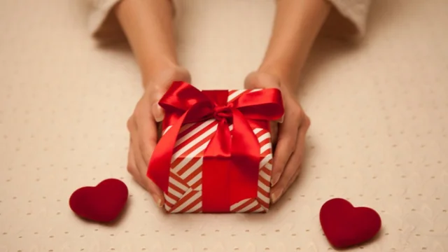 Valentine's Day Isn't Just for Couples: Here Are 6 Ways to Treat Yourself (Because You Deserve It)