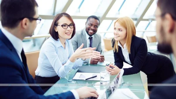 The Future of Business Communication: Leveraging Data for Smarter Support