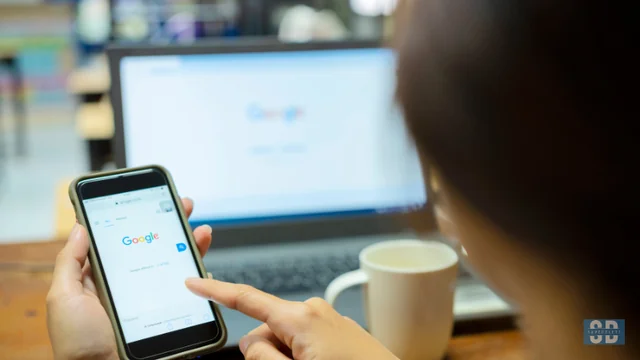 Google Launches AI Summaries Nationwide: Transforming Content Consumption and Publisher Challenges