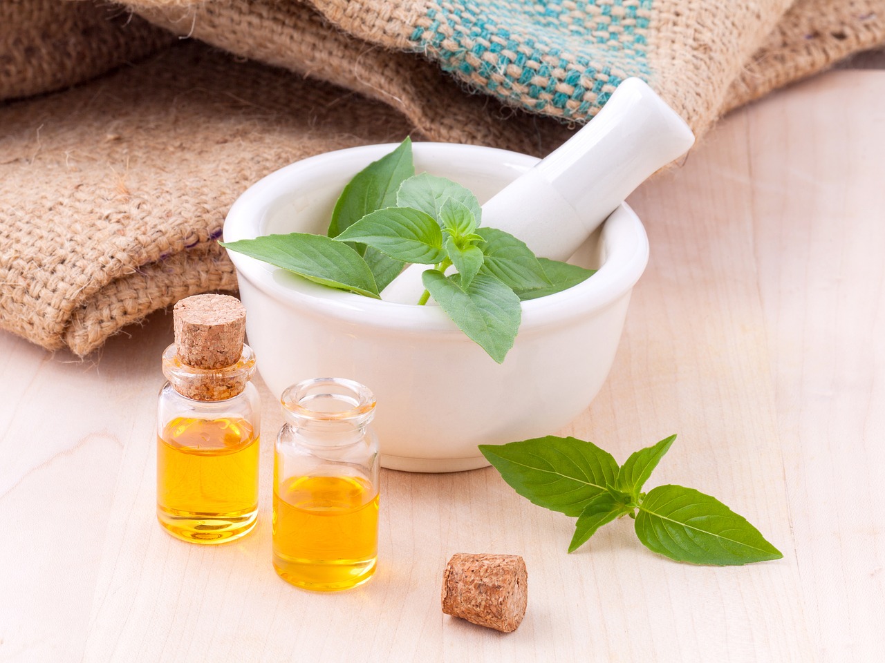 6 Health Benefits of Hemp Oil