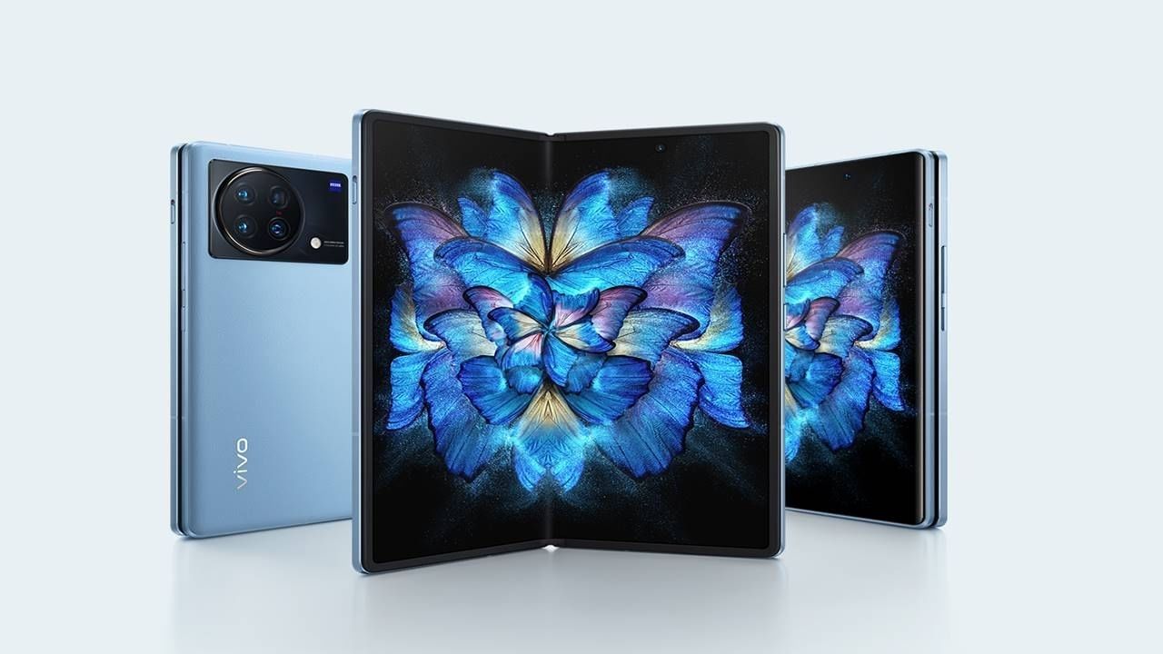 Vivo reveals its First Folding Phone