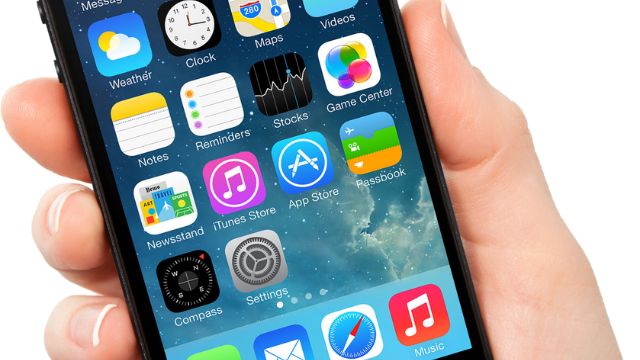 Enable iPhone's Screen Reader: How to do it - SaveDelete