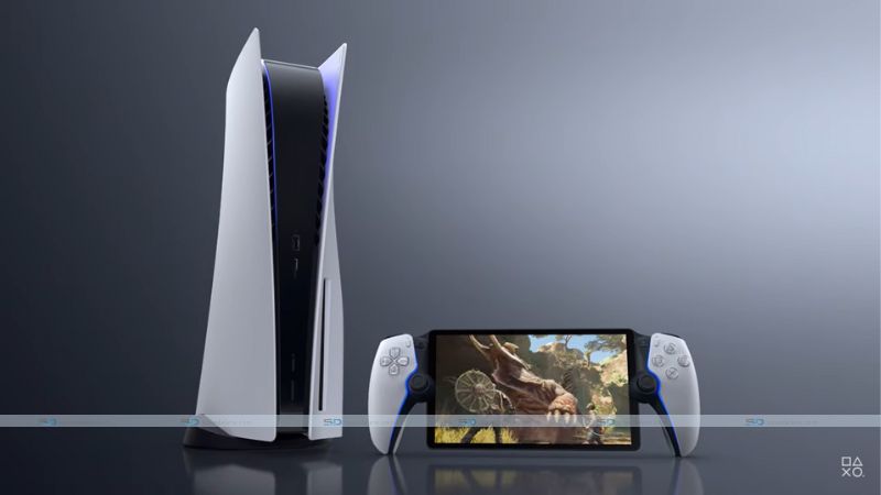 Project Q device for playing games on PS5