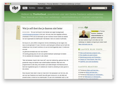 thehotseat 100 Nice and Beautiful Blog Designs