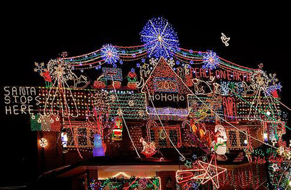 Christmas lights in Toronto