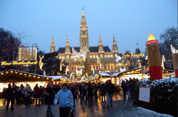 Christmas lights in Vienna