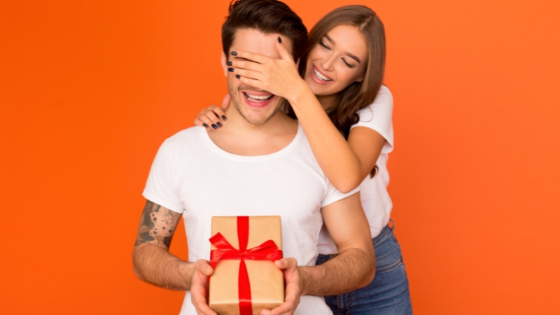 Need a Gift for Him? These 6 Products Are Guaranteed Winners!